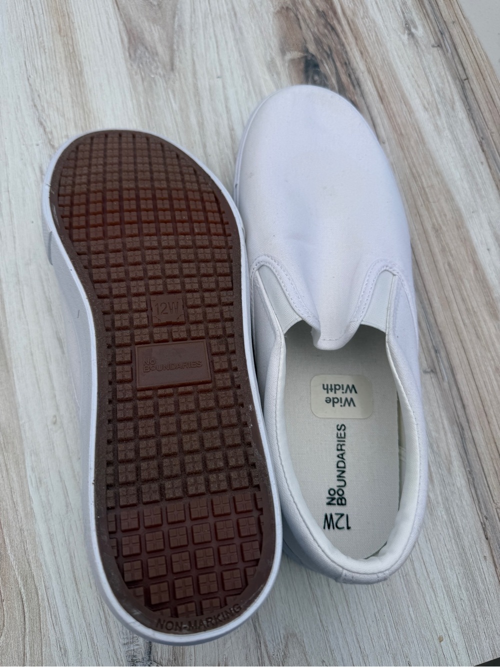 Women’s No Boundaries Slip-On Canvas Sneakers in White - Wide - Picture 3 of 4